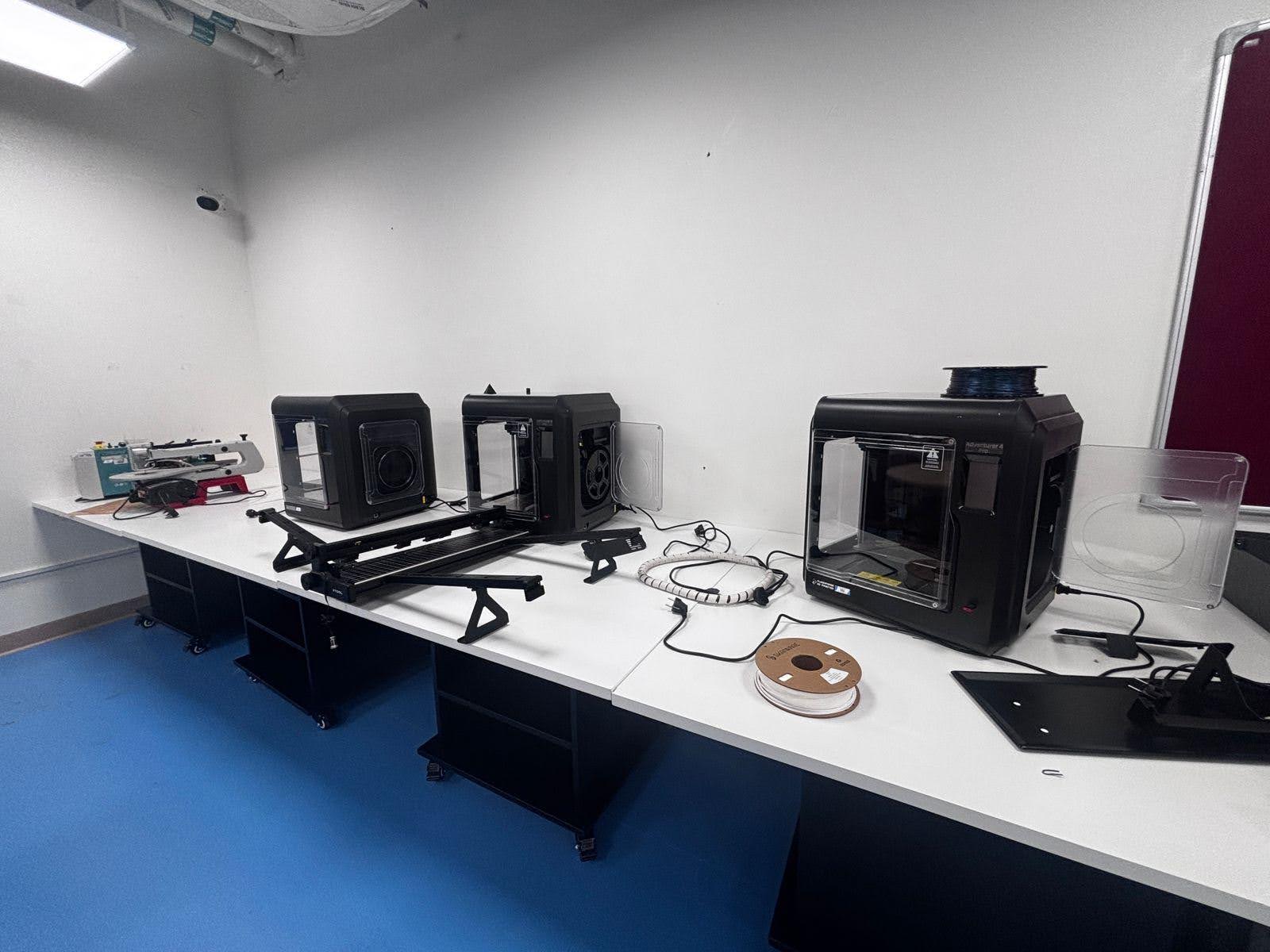Case Study: Future-Ready Design & Technology Lab at Blooms Charter Schools 1 6588585